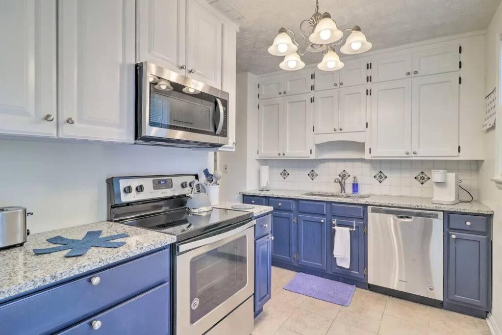 Pool Home Sleeps 6 With Large Fenced Yard Jacksonville Exterior foto